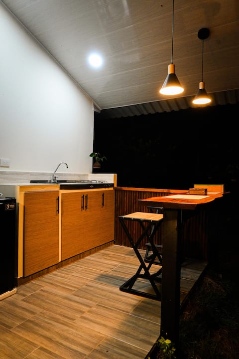 Popular Airbnb listing: Modern Cabin: Nature, Tranquility and Comfort in Palmira