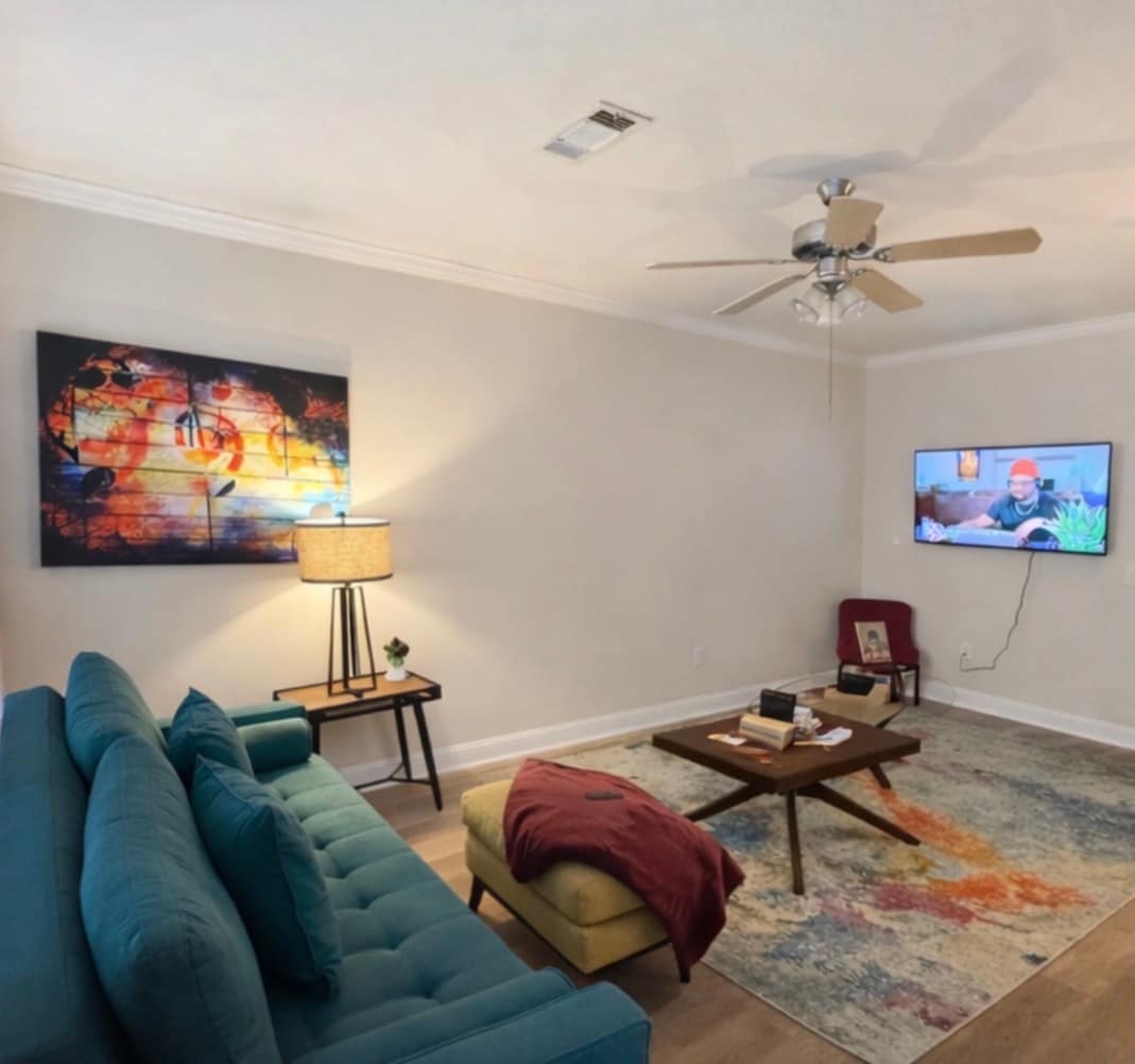 Top Airbnb: Modern Condo wParking WIFI Galleria MedCenter NRG in Meyerland Area