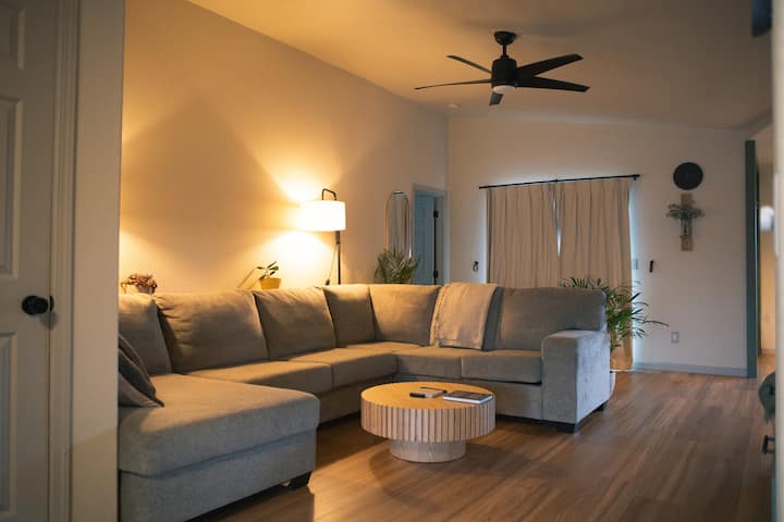 The White Oak House - Klamath Falls, OR
