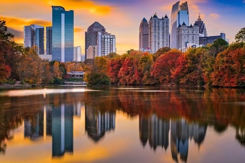 Top performing Airbnb: Atlanta Dream Retreat in Lindbergh/Morosgo