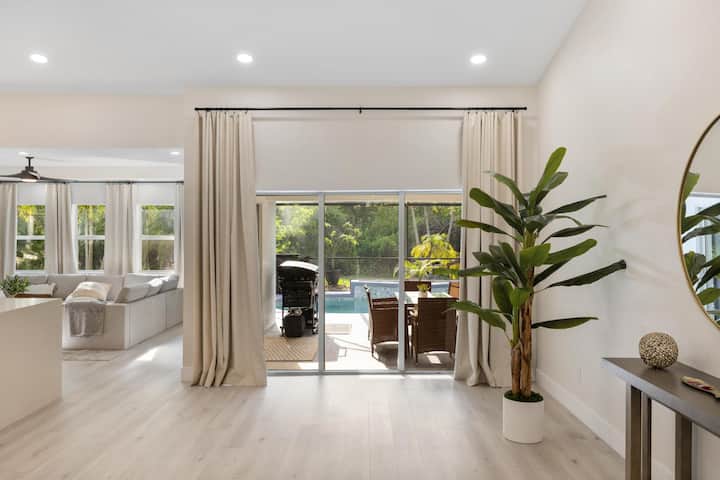 Modern Pool Home For Your Getaway - Myakka River State Park, Sarasota