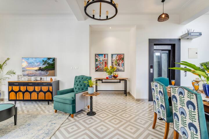 Living room image 3