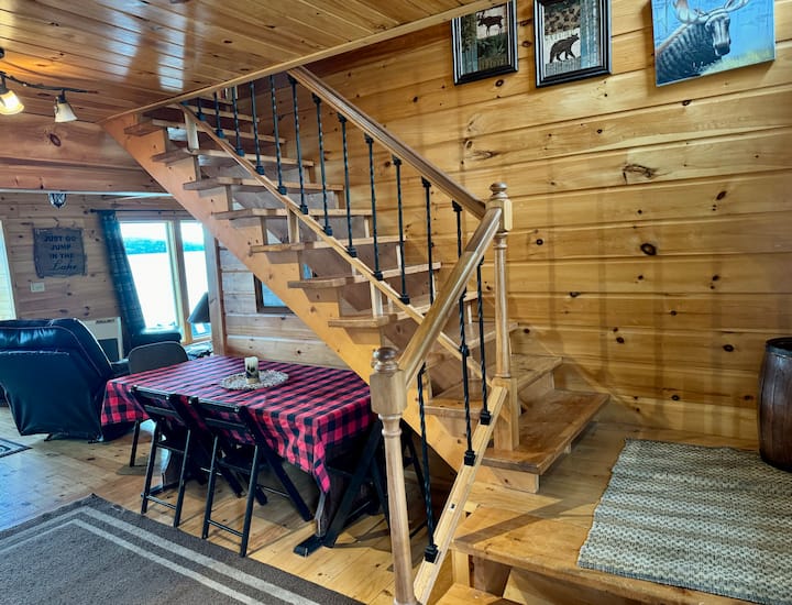 28 Holiday Lane Beach Front Cabin