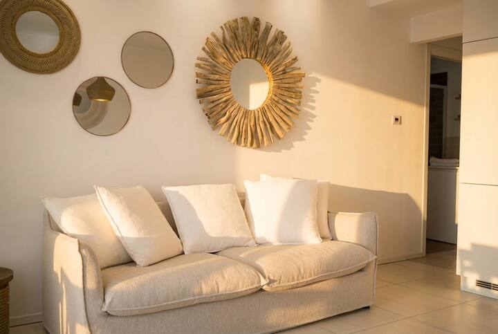 Novo Living Jesolo | Pool & Garage - Jesolo