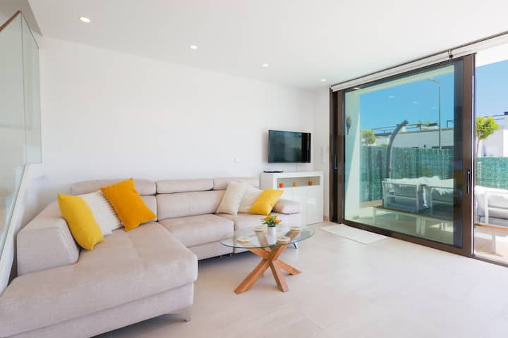 Villa In Luxury Resort - Spanien
