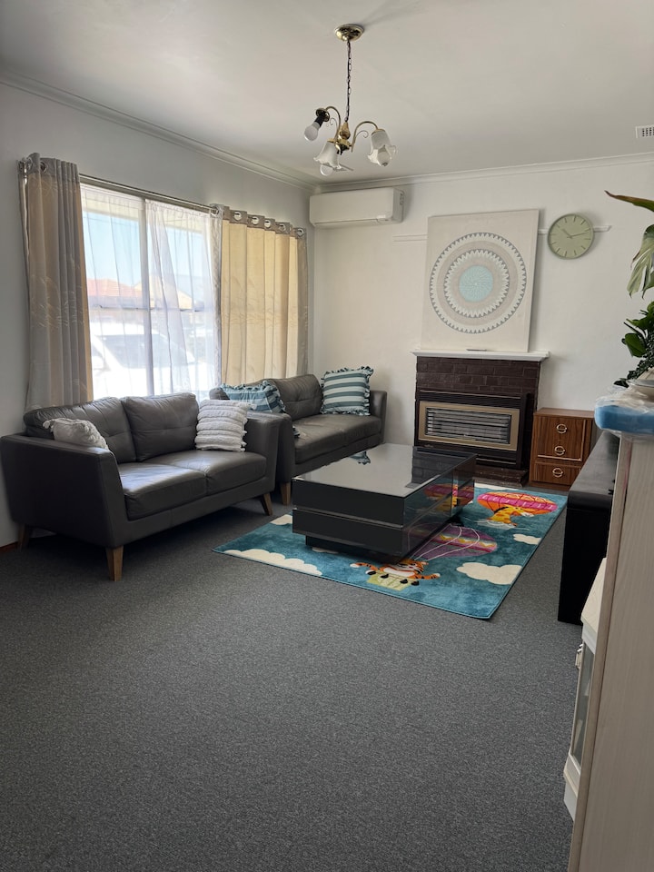 3br Airport Stay 10 Min To Melbourne Airport - Essendon Fields Airport