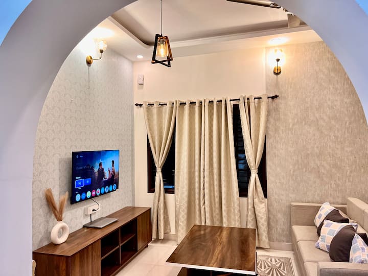 Heritage Home - A Quiet & Spacious 1bhk Near Metro - 