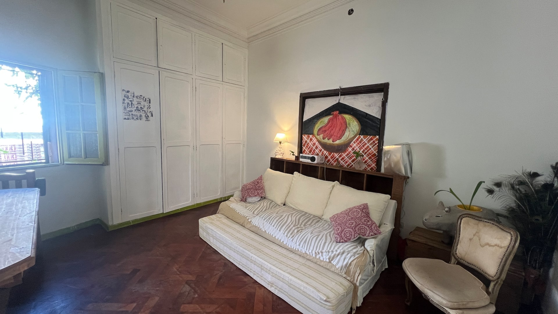 Warm and comfortable space, close to everything