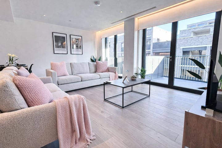 Modern Apt + Ac & Balcony, Kings Cross/clerkenwell - London