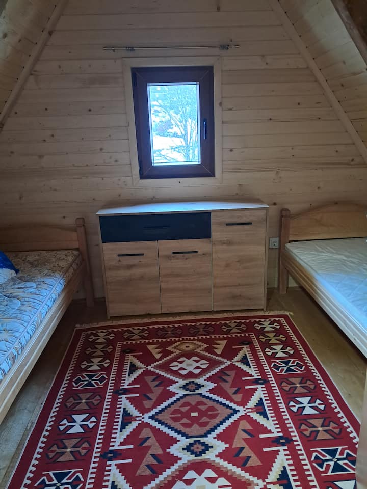 Spavaća soba 1
