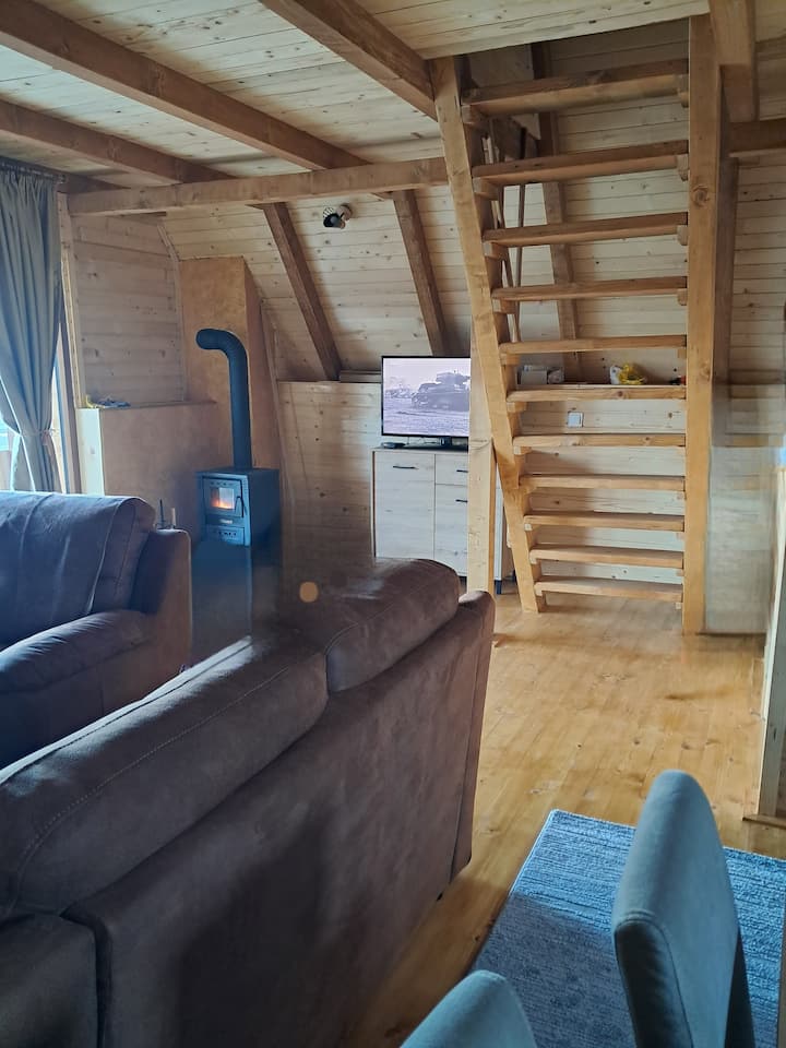 Suvi Vrh Mountain Cabin - Bosnia and Herzegovina