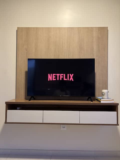 Airbnb em destaque: Studio in the city center • parking space + view em Santa Cruz Do Sul Lajeado