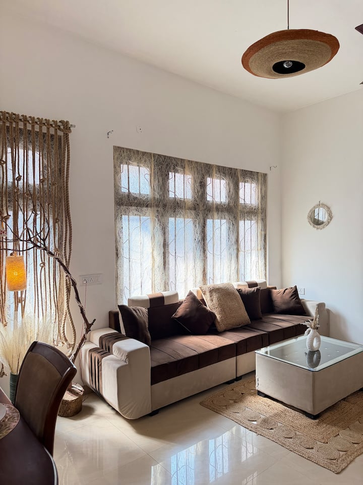 Casa Earth | 4bhk Villa Near Lig - 인도르