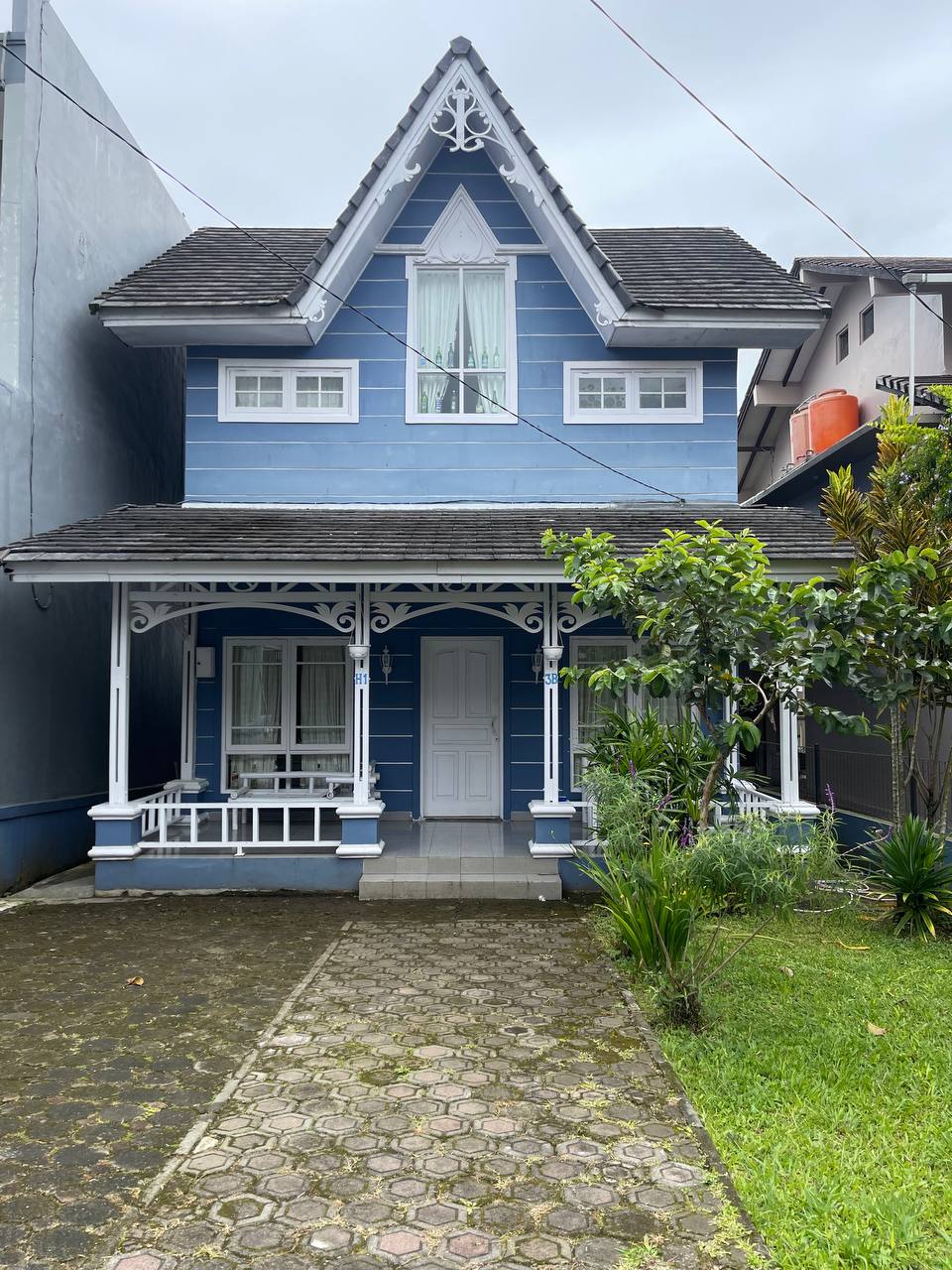 Dutch Villa Lembang - Houses for Rent in Parompong, West Java ...