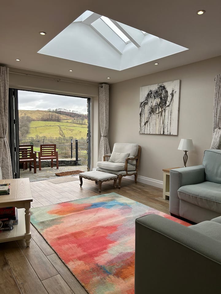 Lake District Apartment With Spectacular Views - Ambleside