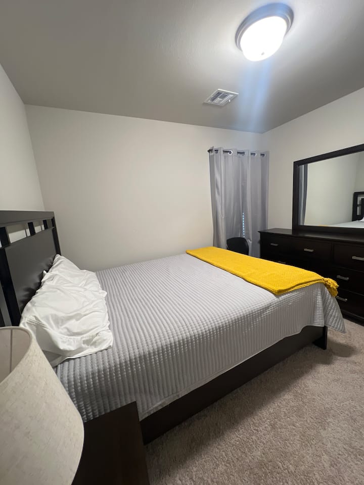 საძინებელი 2