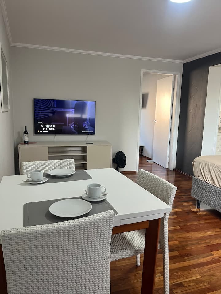 207 - Prático E Aconchegante! - São José dos Campos