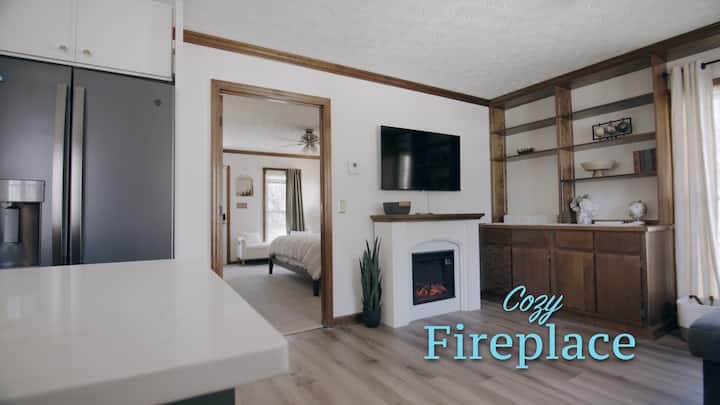 Spacious Ptc Suite With Kitchen - Peachtree City, GA