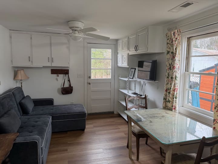 Farmhouse Duplex On Bird Of Prey Experience Farm - Nashville