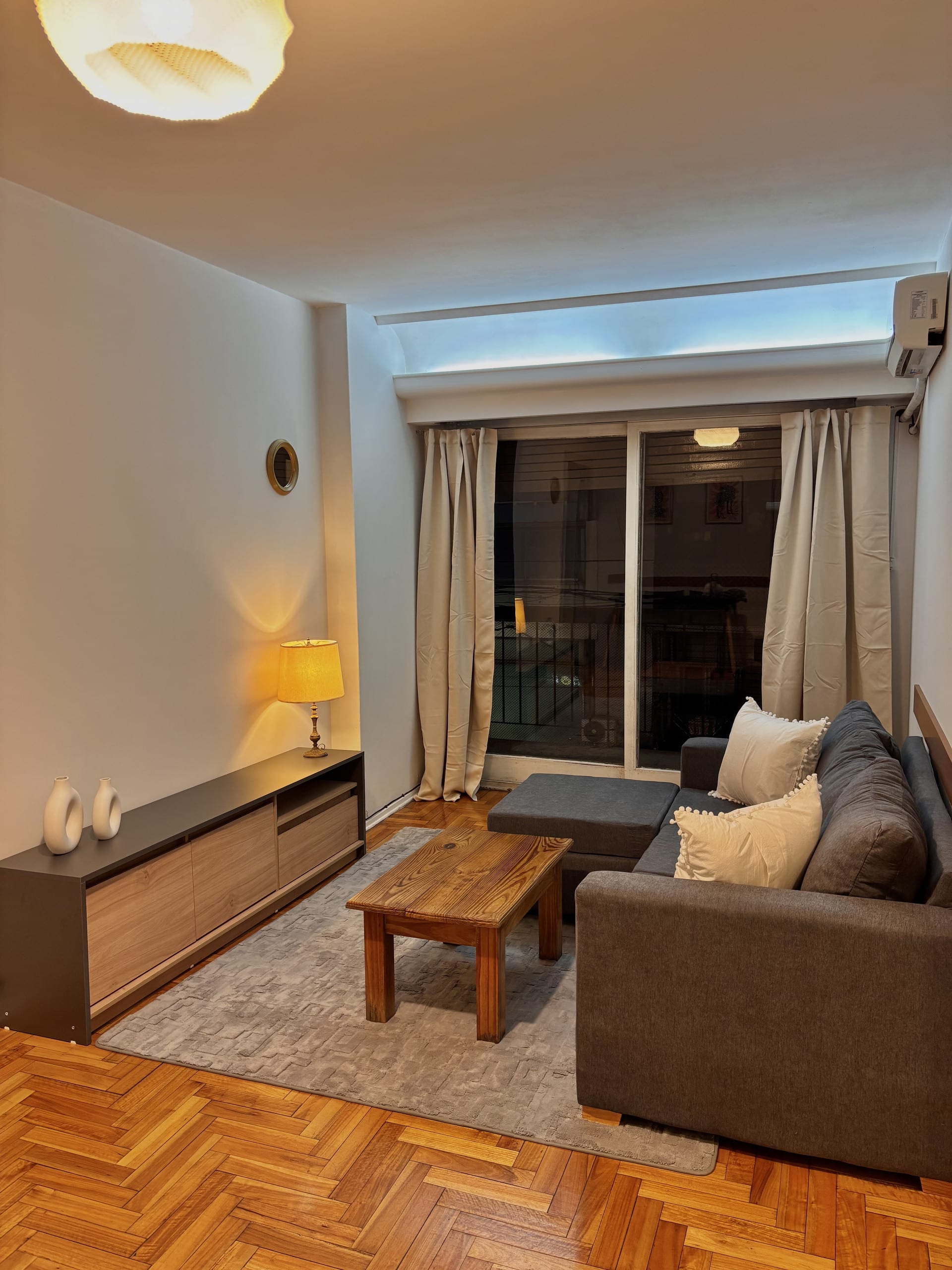 Apartamento de 1 quarto com varanda em Almagro