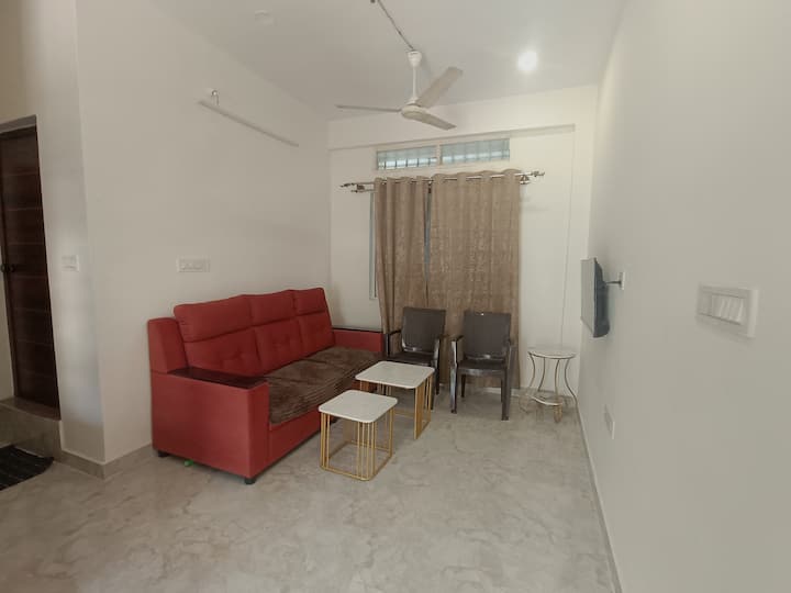 Kia Homestay 3 Bhk Gf Ac - Mysuru