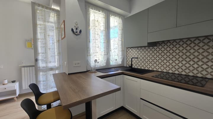 Dorotea Studio – Terrace & Sea View - Albenga