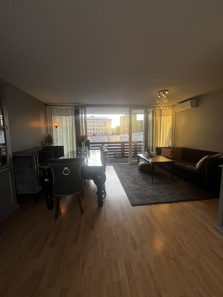 Gruppe/familie -Stor Sentral Leil. M/5 Sov + 2 Bad - Oslo