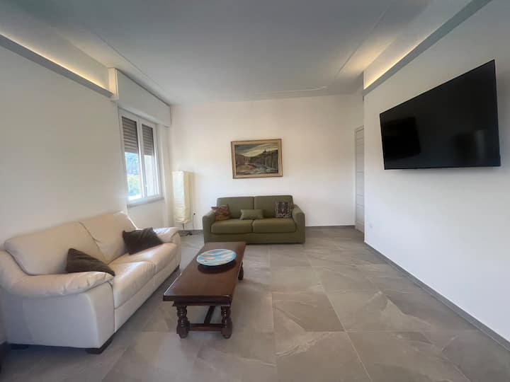 Family House Con Vista In Centro Città - Pontremoli