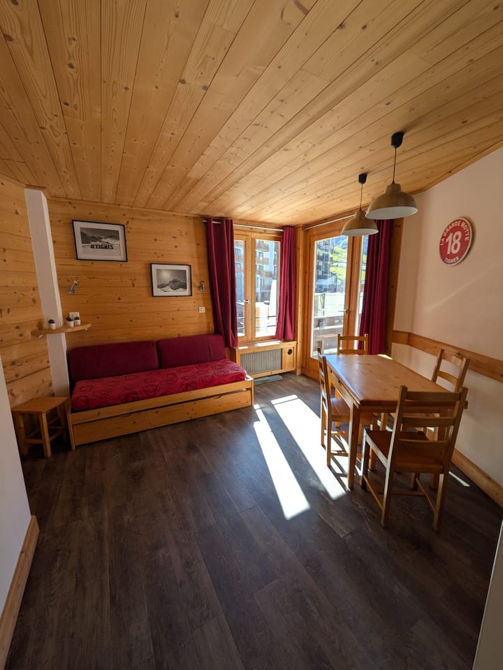 Skis Aux Pieds Pour 4 Pers à Tignes - Tignes