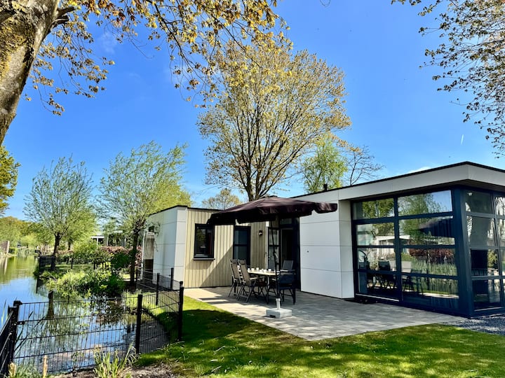 Europarcs Bad Hoophuizen Chalet Am Wasser Für 6 Pe - Harderwijk