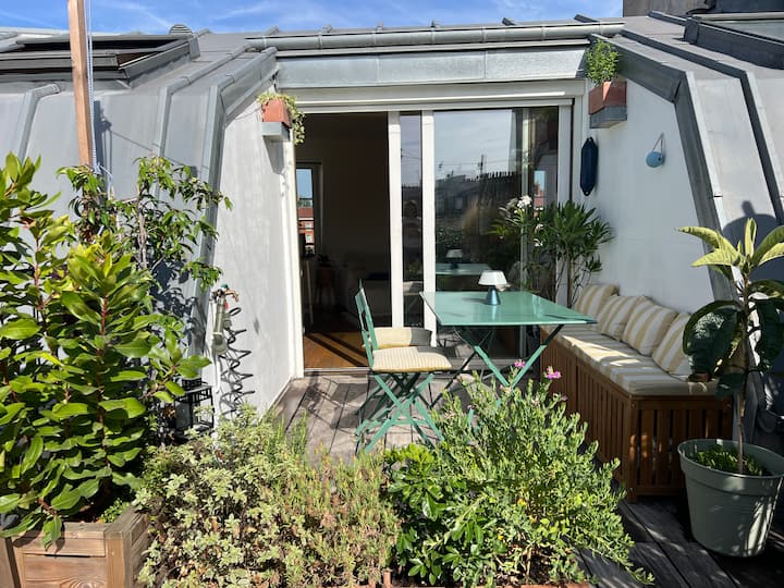 Duplex Avec Terrasse Proche Du Quartier Montmartre - Pariz