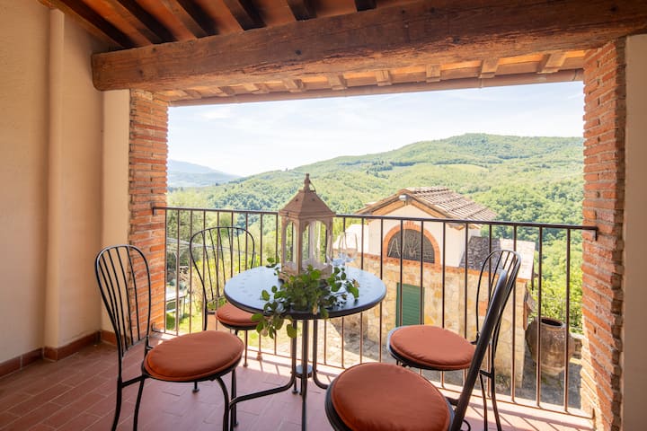 Tuscan Apartment With A View And Terrace - Pontassieve