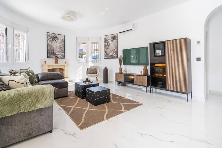 Rojales Villa | Pool | Golf & Family Stays - Dolores