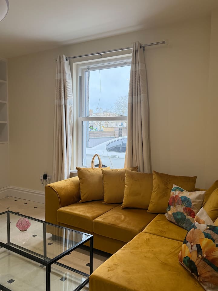 Elegant Cheltenham Townhouse 4 Bedrooms Parking - Winchcombe