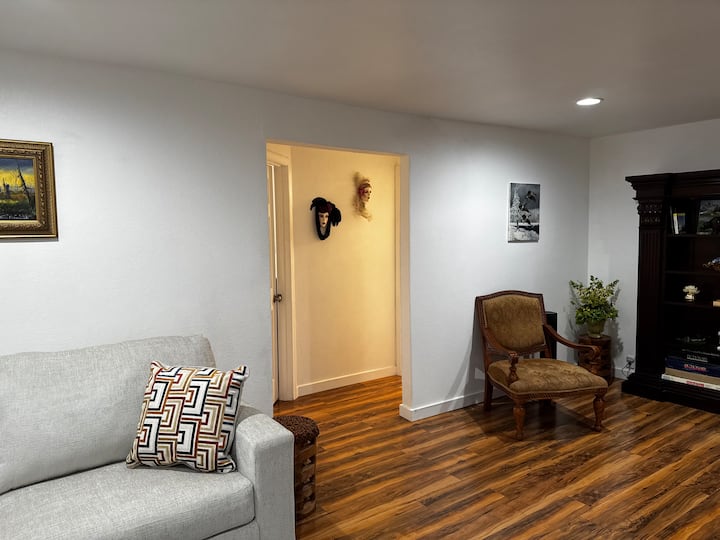 Cozy Home In Issaquah - Nugget Lake, Issaquah