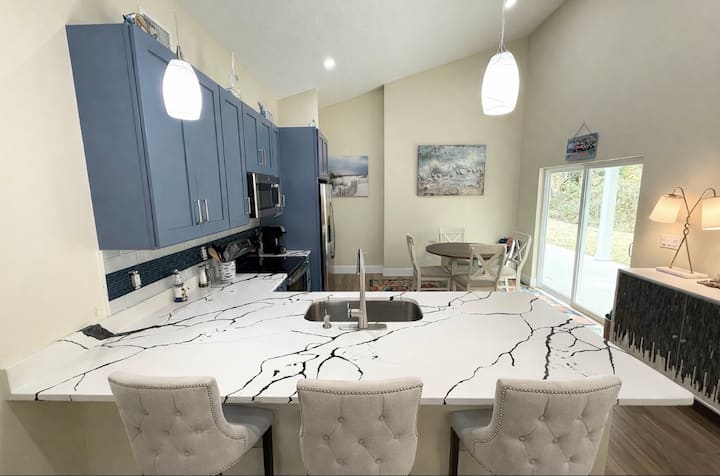 Modern Coastal Sanctuary In The Historic City - St. Augustine, FL