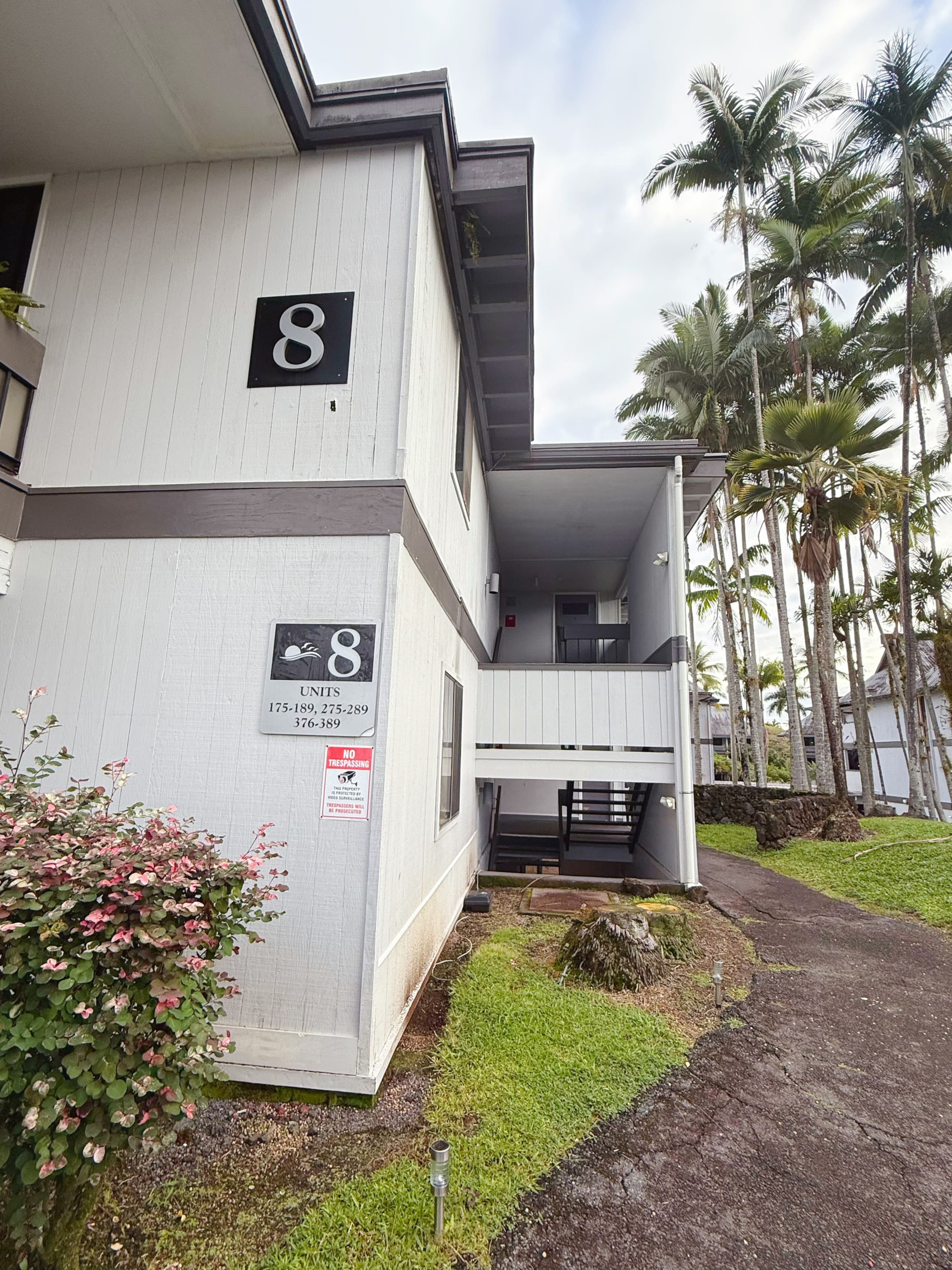 Hilo Town Condo with Pool & AC - Image 16