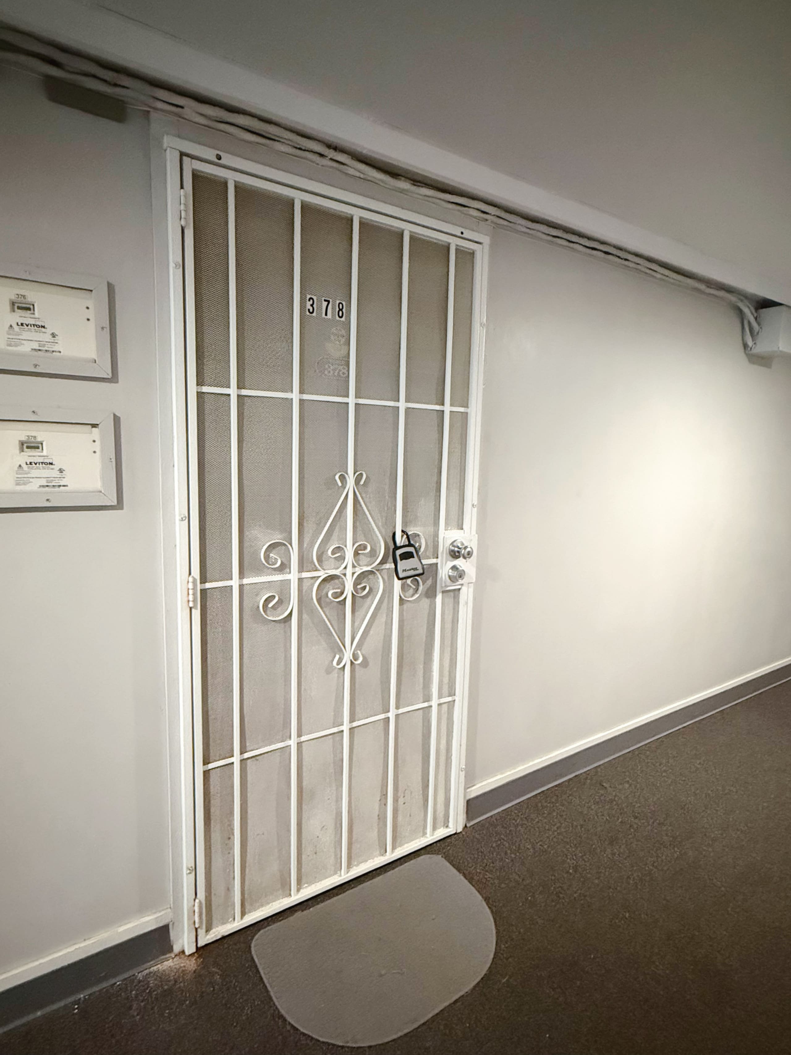Hilo Town Condo with Pool & AC - Image 21