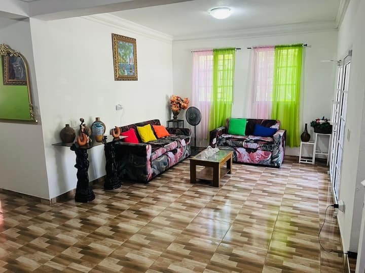Llg Residence- Cap Haitien - ハイチ