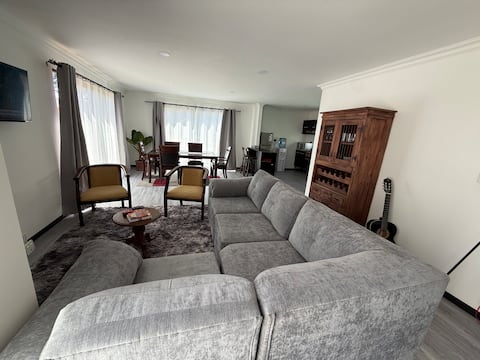Top performing Airbnb: House in Costa Quilén, exclusive beach access in Puchuncaví