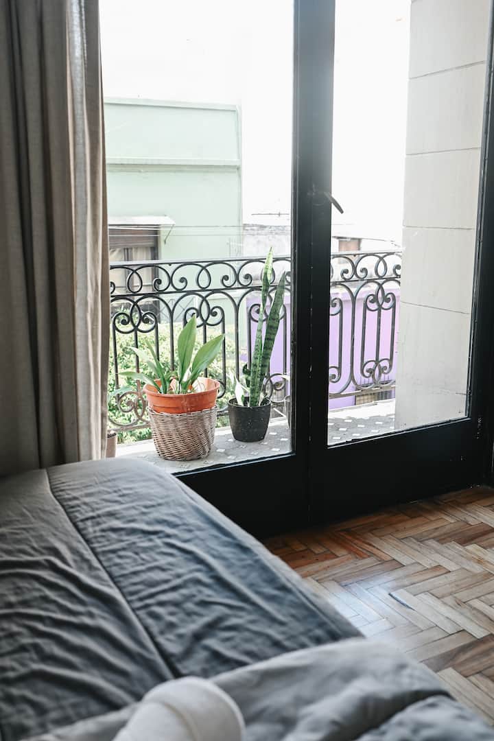 Habitación compartida en departamento en Monserrat