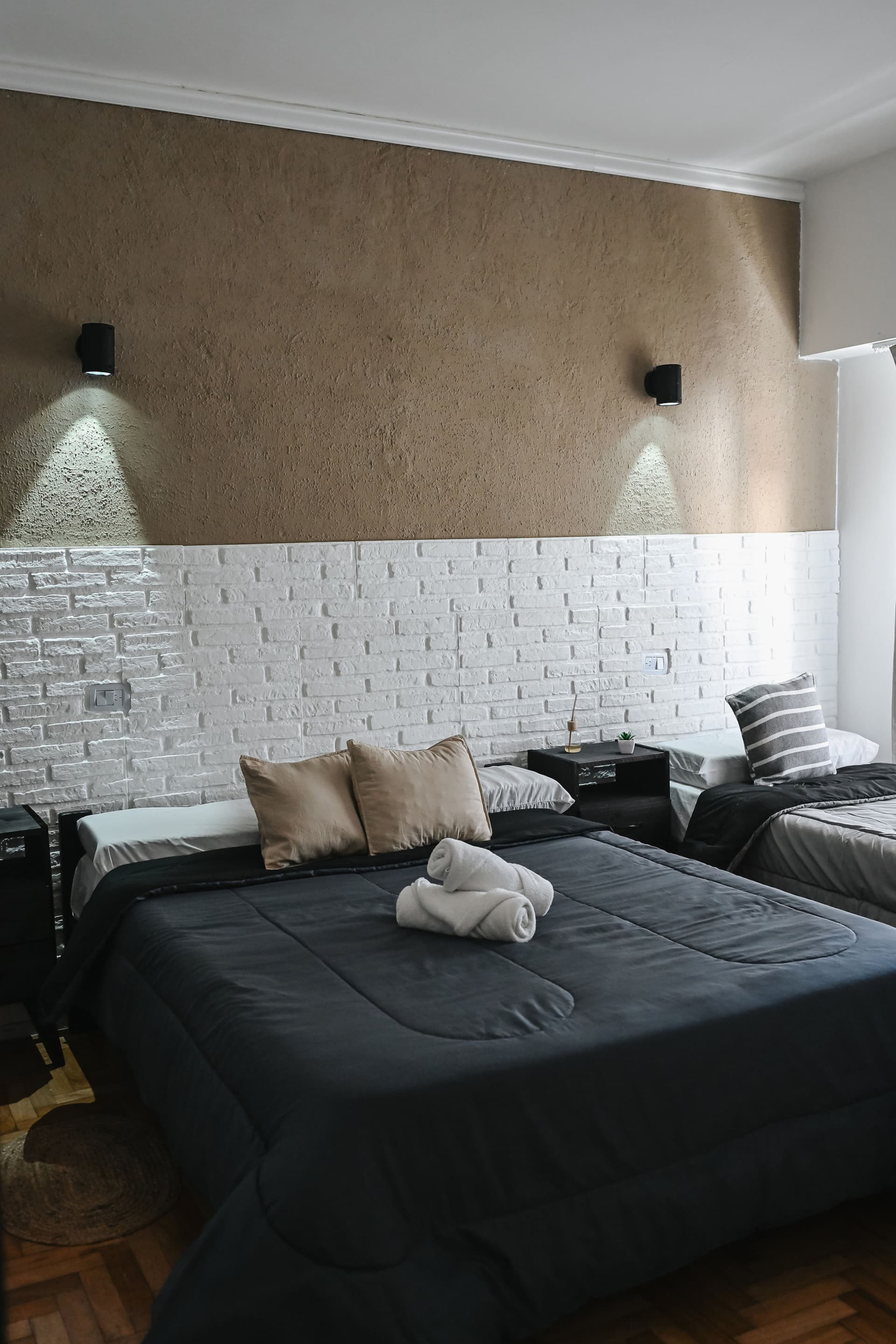 Temporary rooms in Monserrat