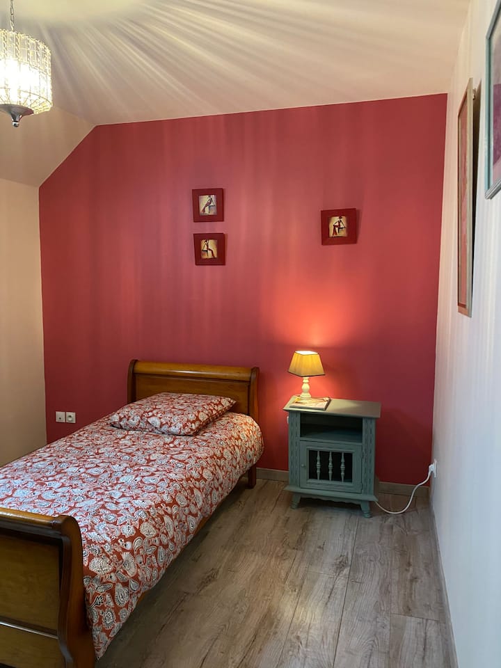 Dhomë gjumi 3