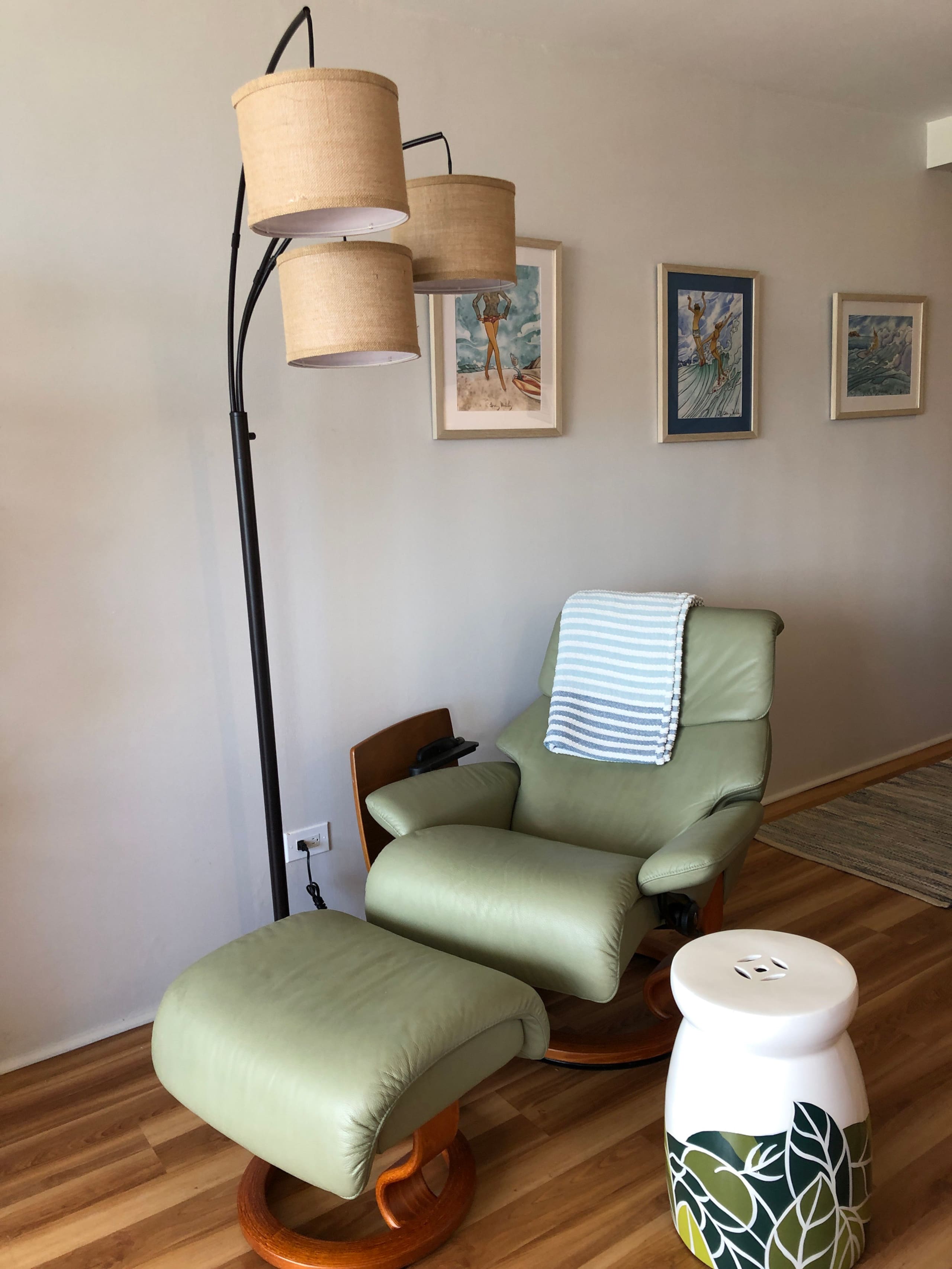 Chic Beachy Studio @Marine Surf w/Parking - Image 2
