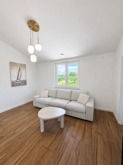 Popular Airbnb listing: Villa Ruby – Fortuna Suite in Lovrečica