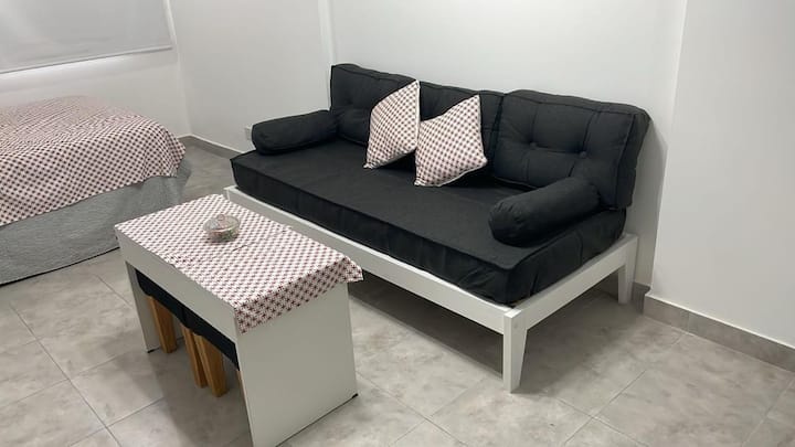 Квартира-студия в Coghlan на первом этаже с парковочным местом