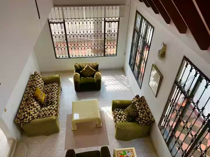 Casa Amplia-familiar Con Piscina Y Bbq En Anapoima - Anapoima