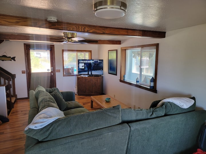 Welcome To Sandy Seal. Relax And Enjoy! - Florence, OR