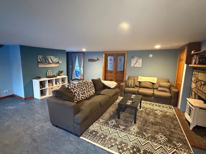 The Coastal Cottage - Belfast, ME