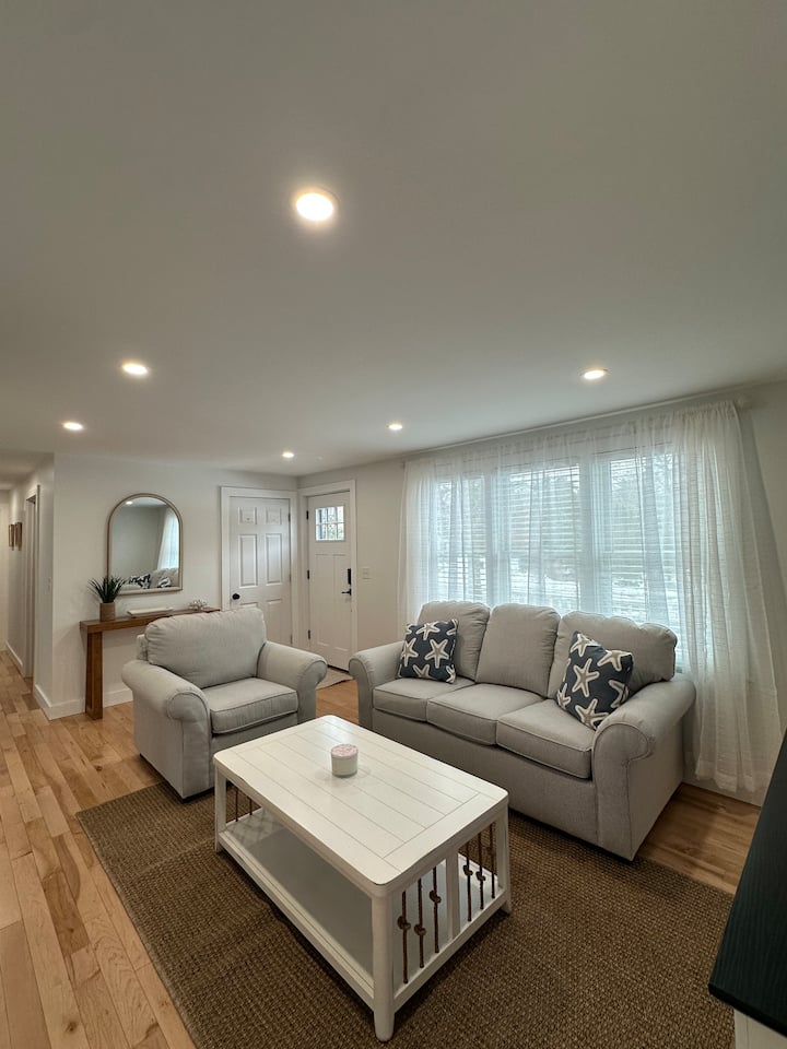 4bd, 2bath, Hot Tub, Sauna, Ev Charger, Beaches! - Falmouth, MA